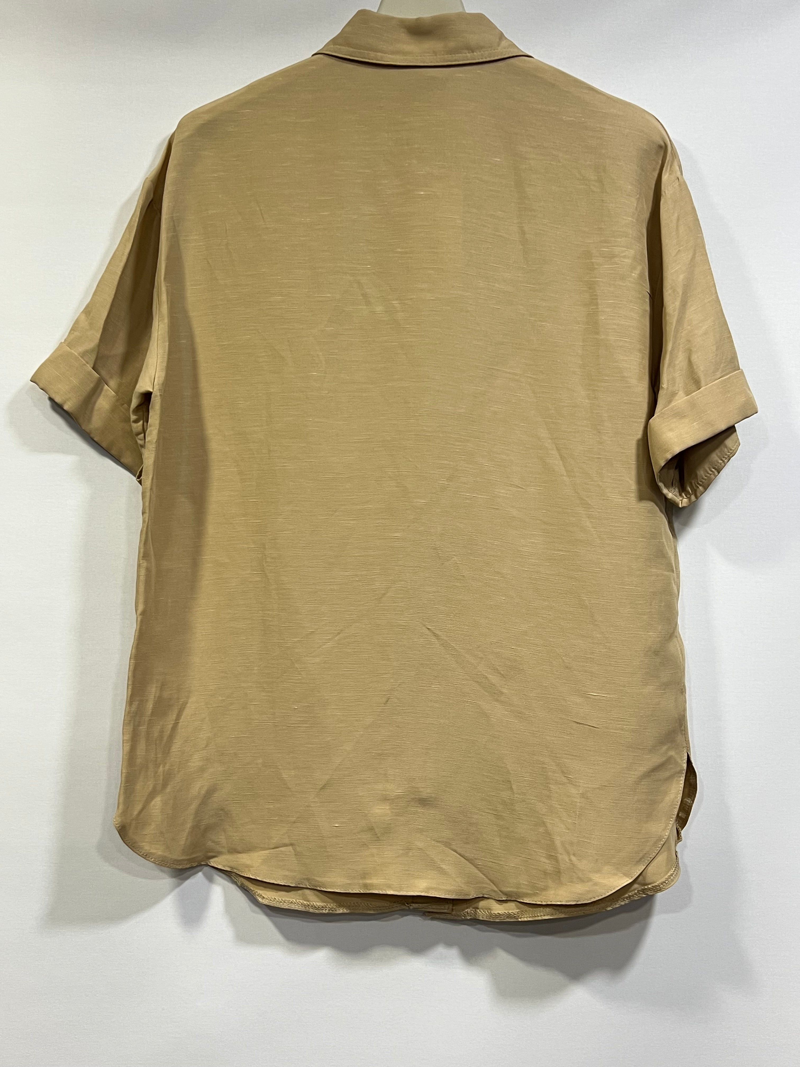 Beige Oversized Linen Shirt with Starfish Brooch – PHARDI